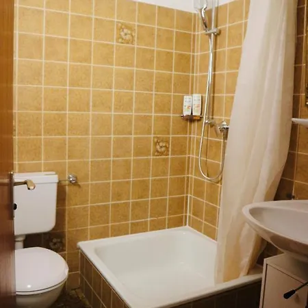 Lejlighed Seeglanz-apartment Istayunixi Seenaehe-terrasse-netflix *